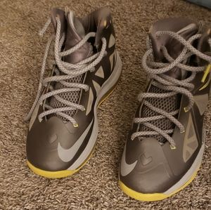 Girl's Boys Youth Nike Shoes